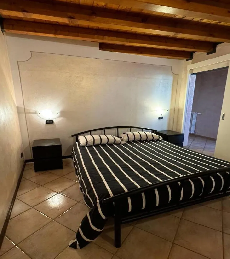 Apartment B&B Al Vec Licinsi' Moniga del Garda Italy